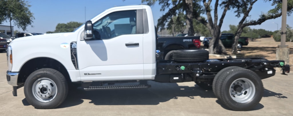 New 2026 Ford F-350 Chassis F-350 XL TRUCK