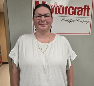 Staff member Tracy Stovall from ID_2822a805d70c