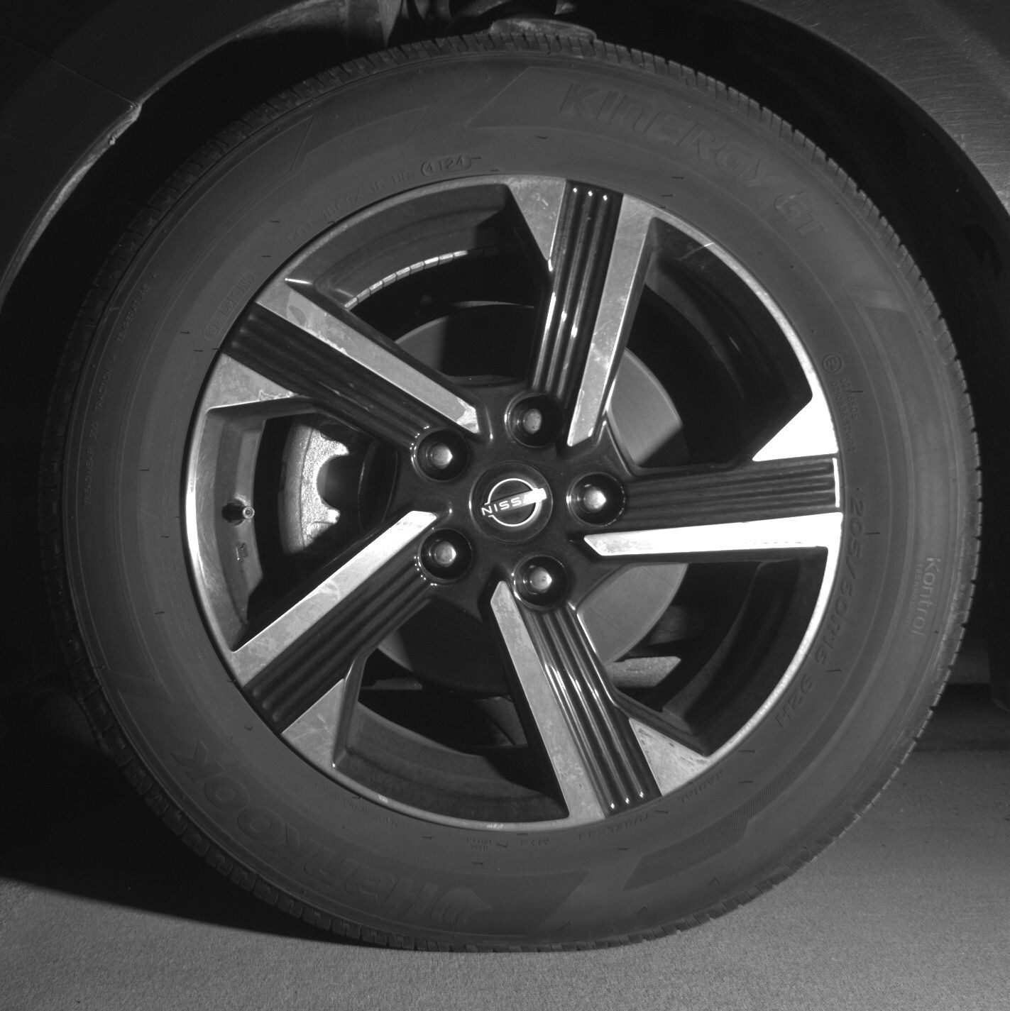 Thumbnail: 2025 Nissan Sentra - 9