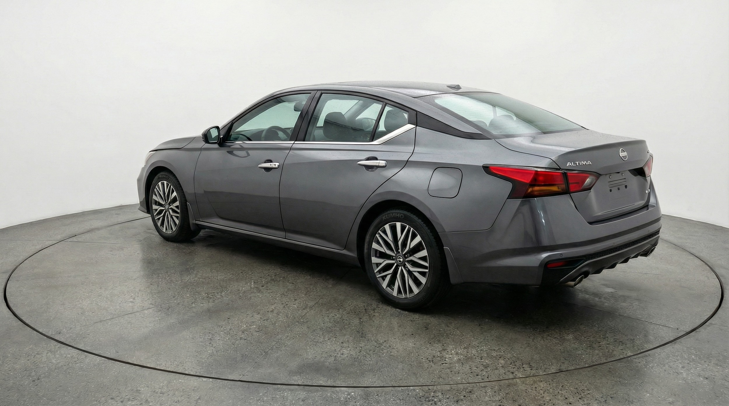 Thumbnail: 2025 Nissan Altima - 5