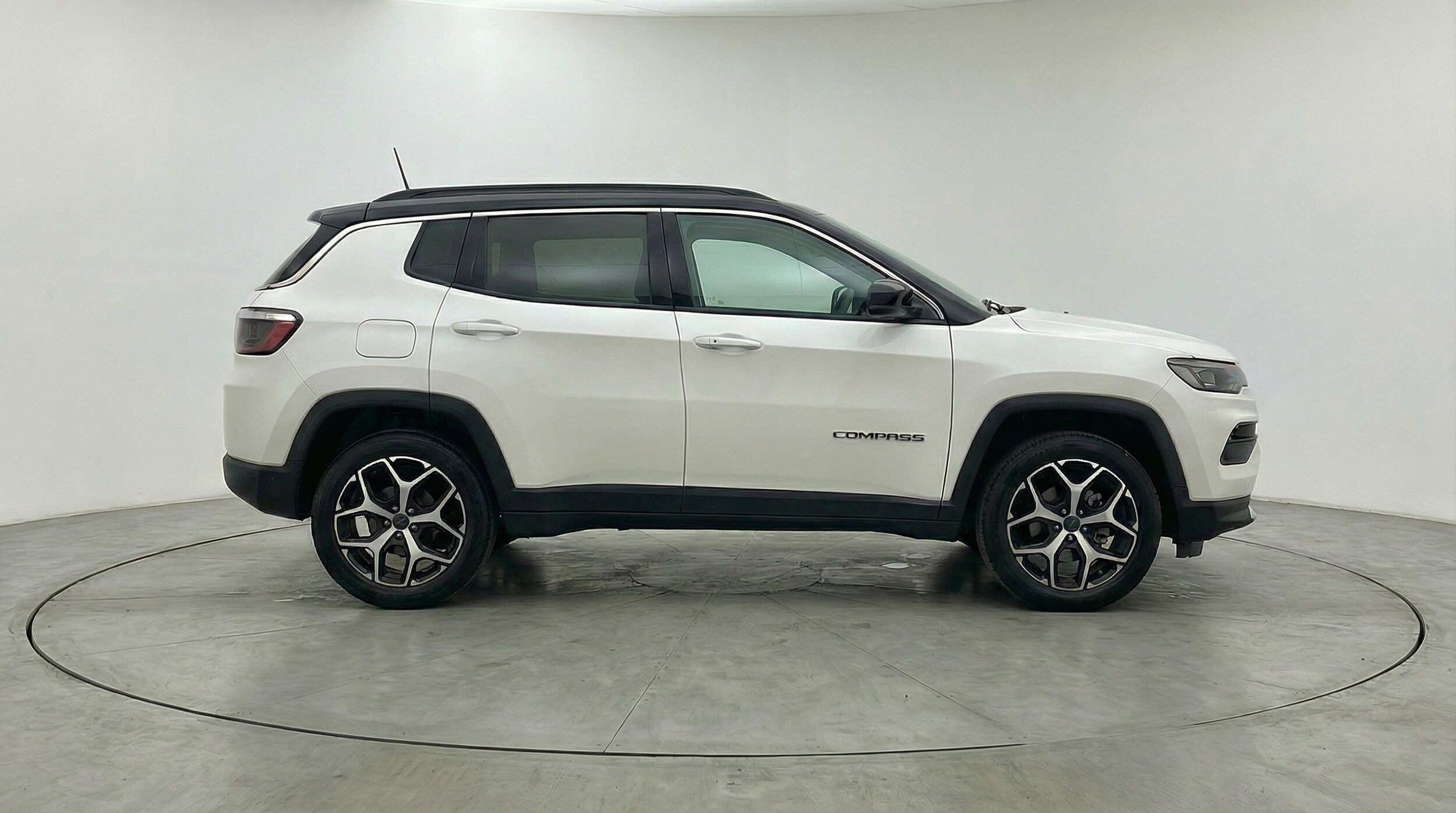 Thumbnail: 2025 Jeep Compass - 8