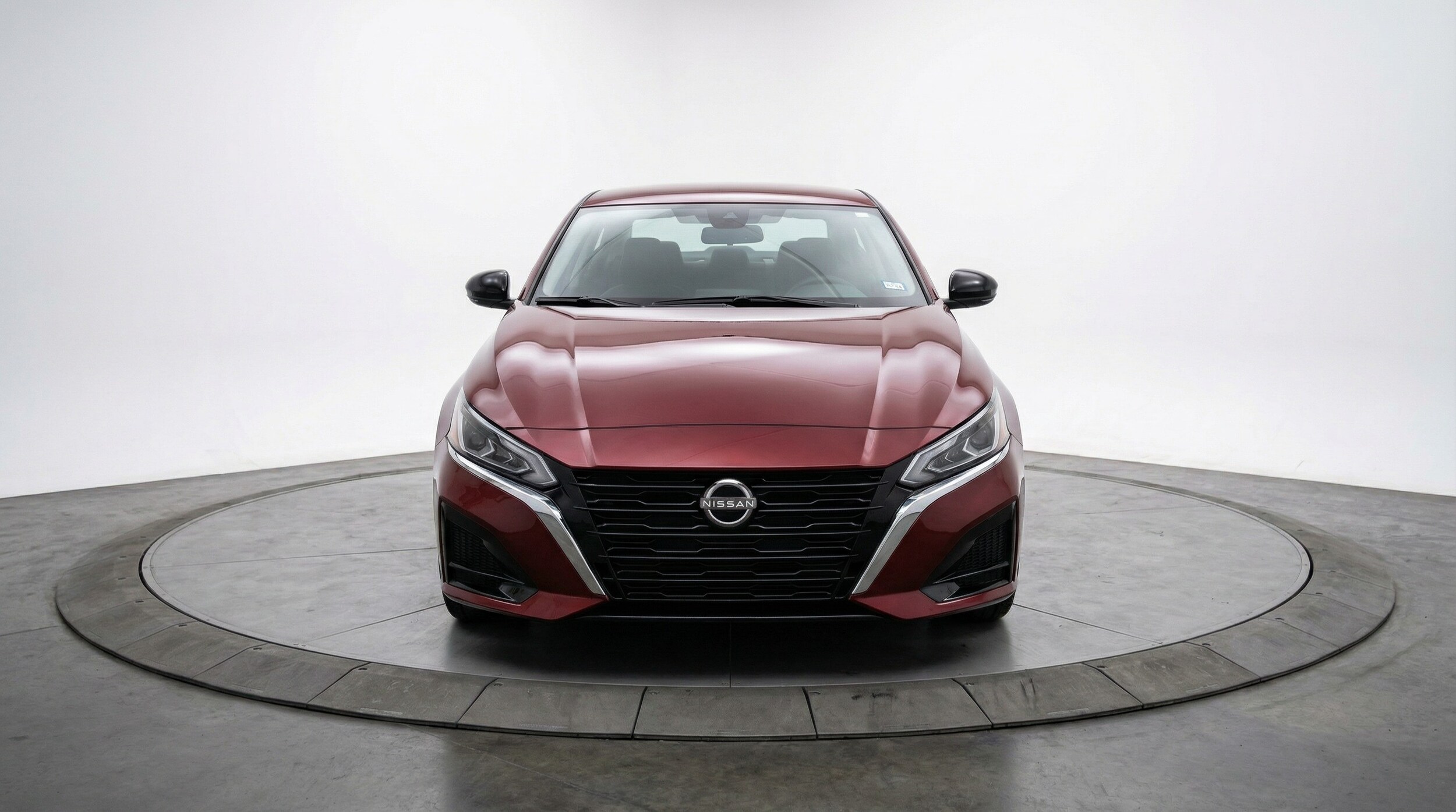 Thumbnail: 2025 Nissan Altima - 2