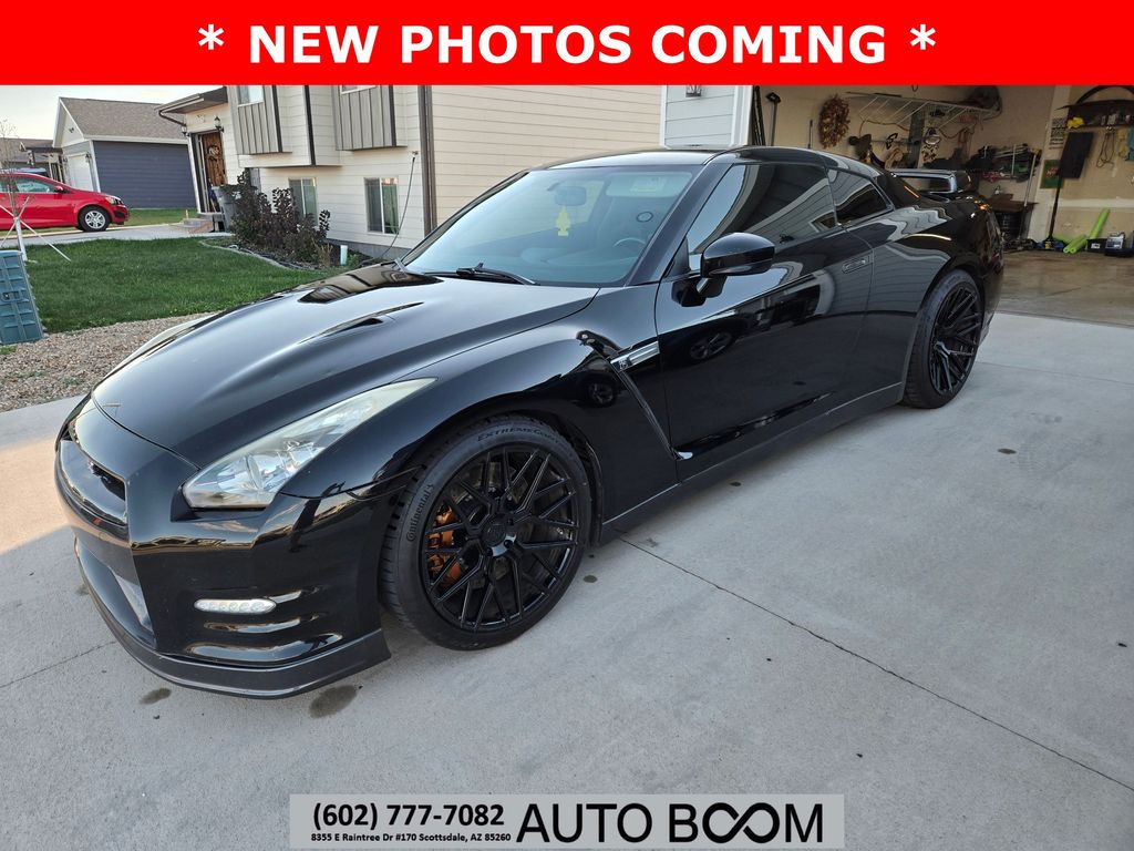 2014 Nissan GT-R