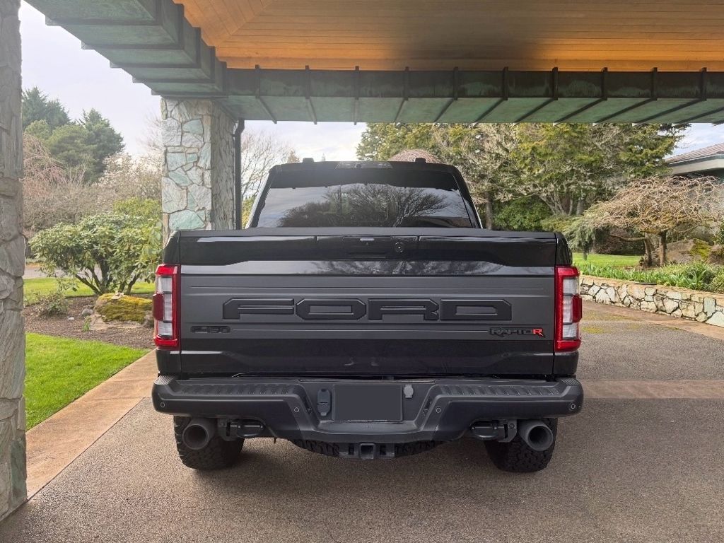 2023 Ford F-150 Raptor photo 2