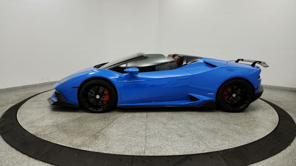 Used 2016 Lamborghini Huracan LP610-4S Spyder