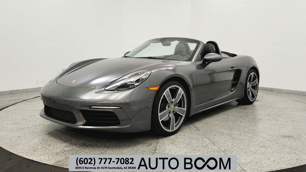 2022 Porsche 718 Boxster's photo