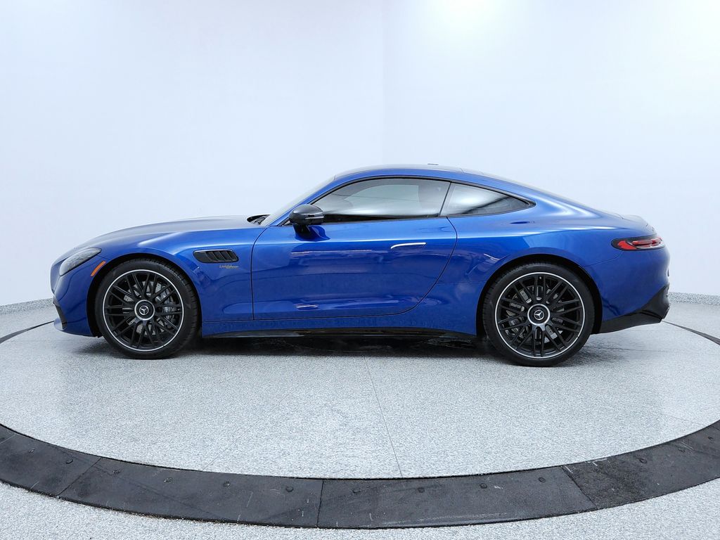 2025 Mercedes Benz AMG GT photo 2