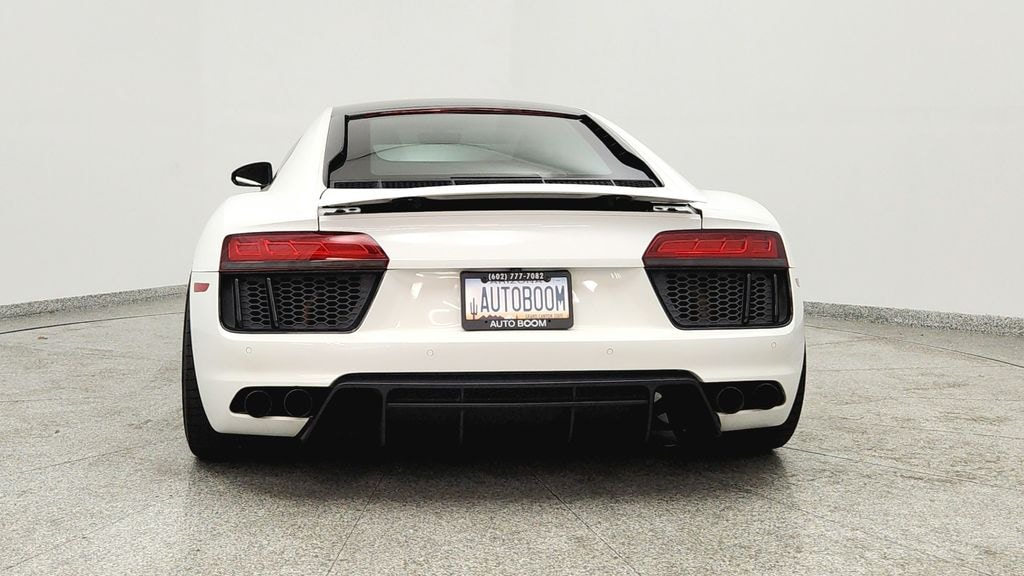 Used 2017 Audi R8 5.2 V10 Coupe