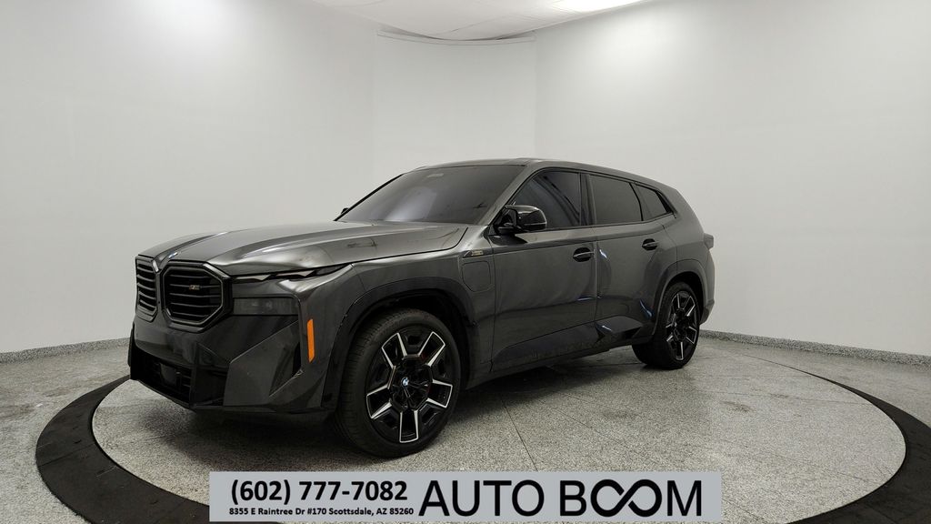 2023 BMW XM -'s photo