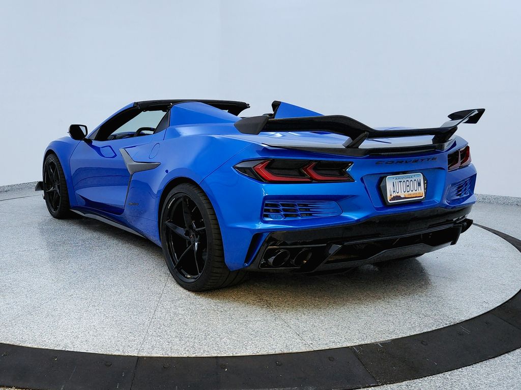 2025 Chevrolet Corvette E-Ray 1LZ photo 3