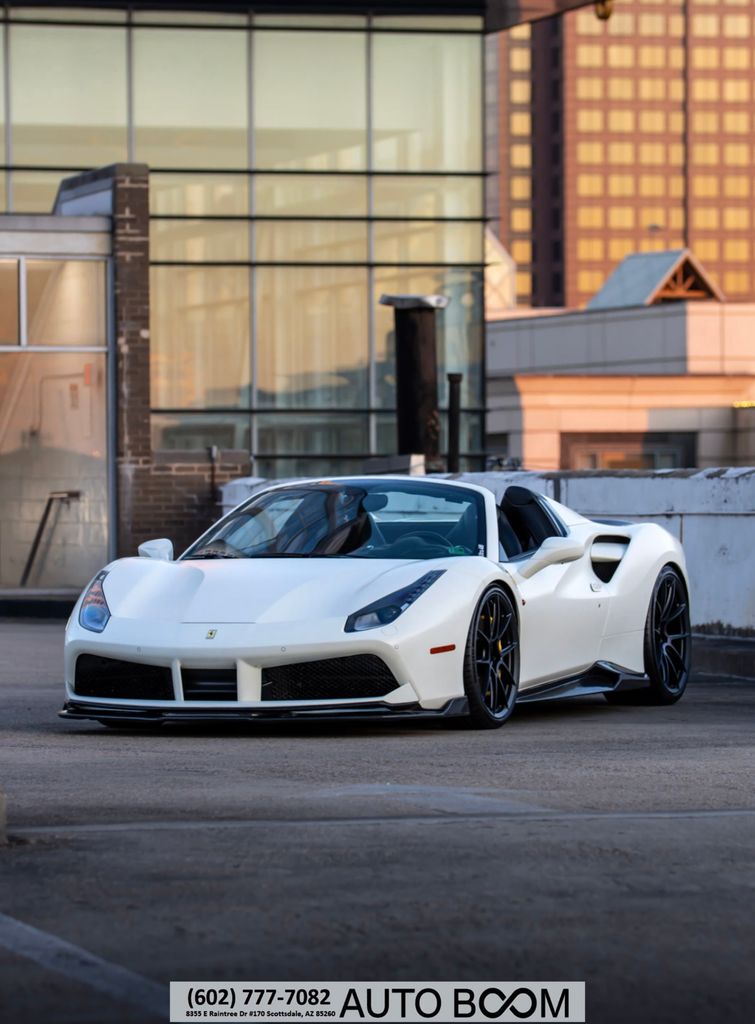 2018 Ferrari 488 GTB Base's photo