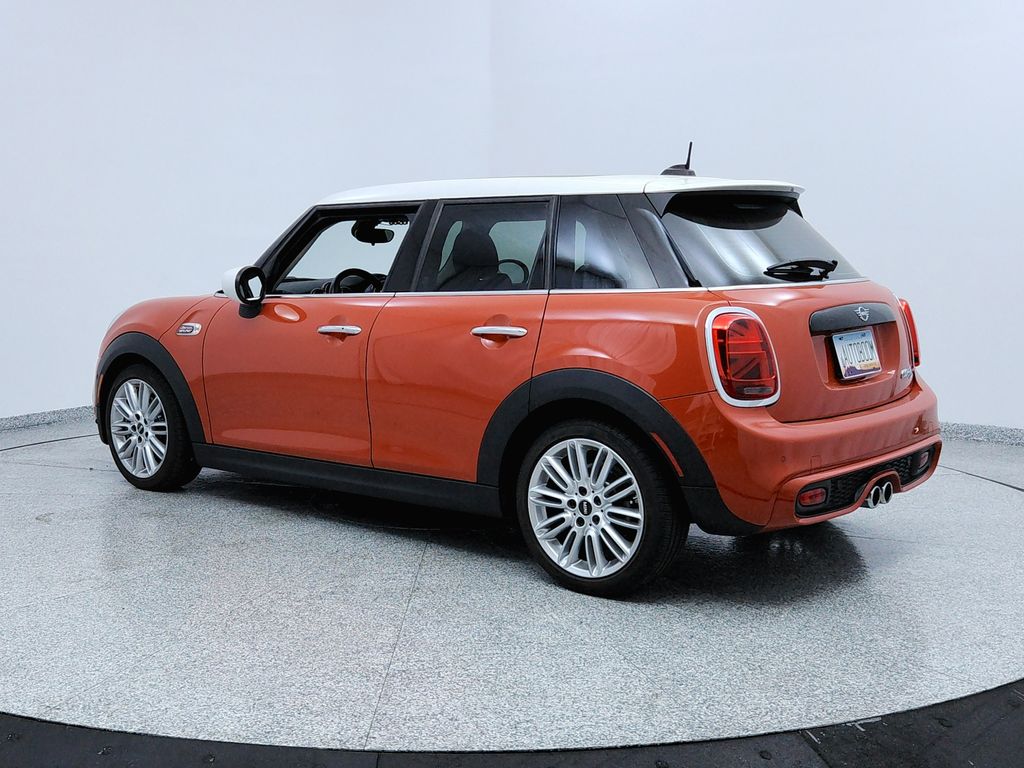 2021 Mini Cooper 4 Door Hardtop S photo 3