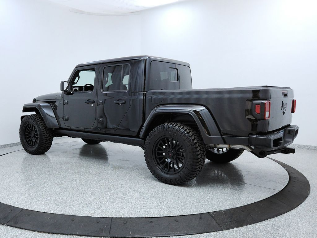 2025 Jeep Gladiator Sport photo 2