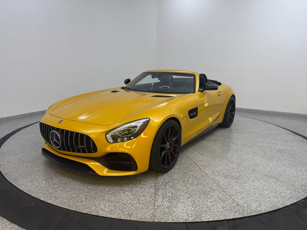 2018 Mercedes Benz C GT photo 2