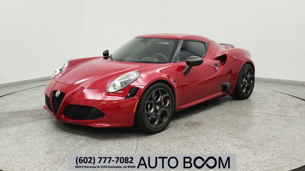 2015 Alfa Romeo 4C Launch Edition's photo