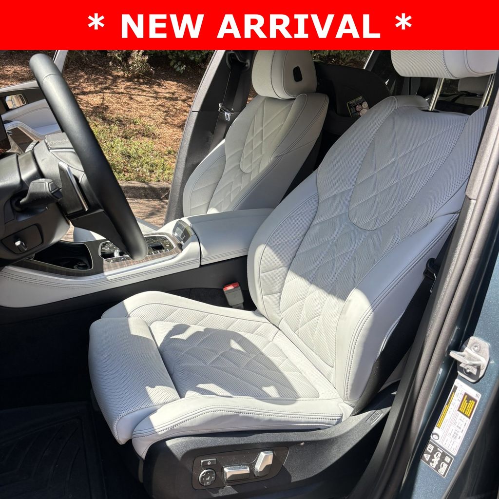 2025 BMW X5 40i - Photo 10