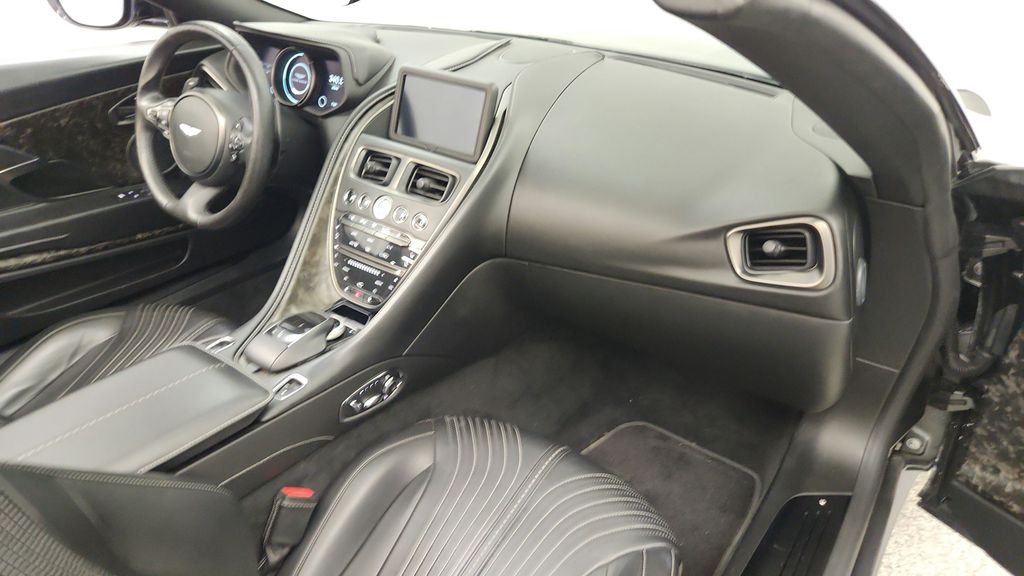 2019 Aston Martin DB11 37