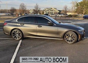 2021 BMW 3 Series 330i's photo