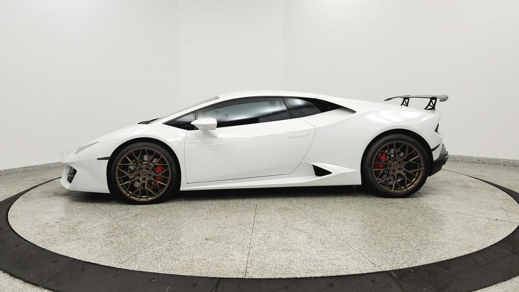 Used 2019 Lamborghini Huracan LP580-2 Coupe