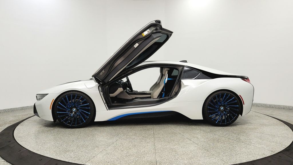 Used 2015 BMW i8 Coupe
