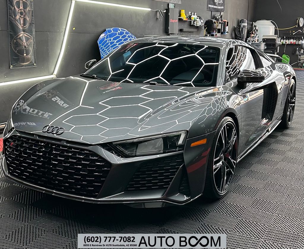 2020 Audi R8 Performance's photo