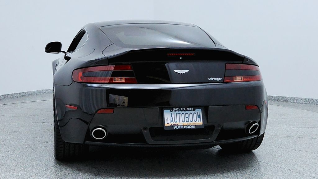 2015 Aston Martin V8 Vantage VH2 photo 4