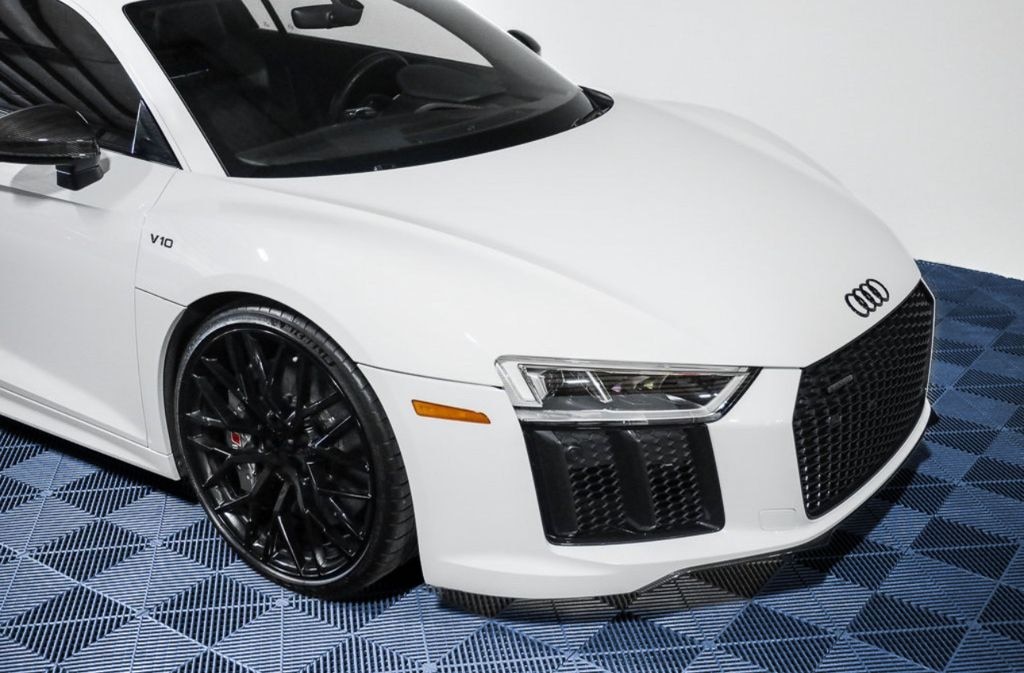 Used 2017 Audi R8 5.2 V10 plus Coupe