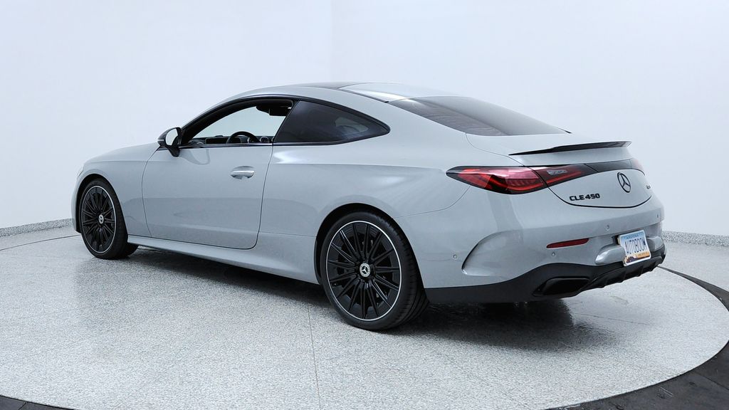 2024 Mercedes Benz CLE 450 4MATIC photo 3