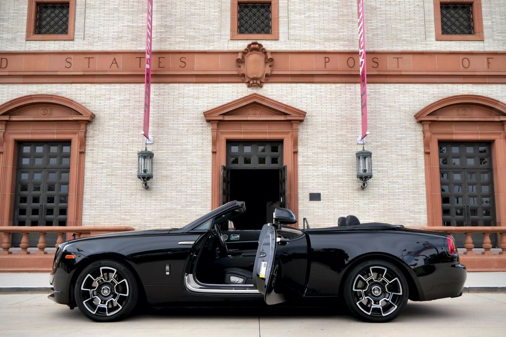 2019 Rolls Royce Dawn RR6 photo 3
