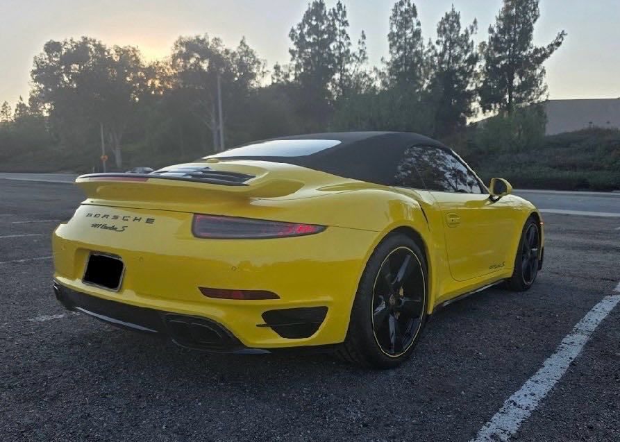 2016 Porsche 911 Turbo S Cabriolet photo 4
