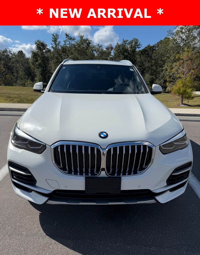 2022 BMW X5 40i's photo
