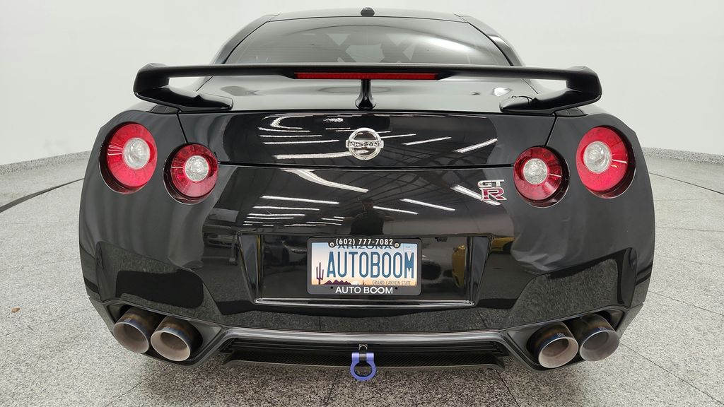 2014 Nissan GT-R Black Edition - Photo 19