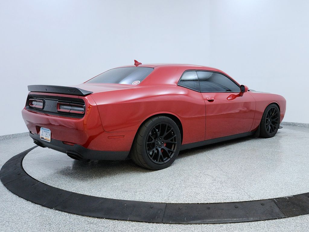 2016 Dodge Challenger SRT8 Hellcat photo 4