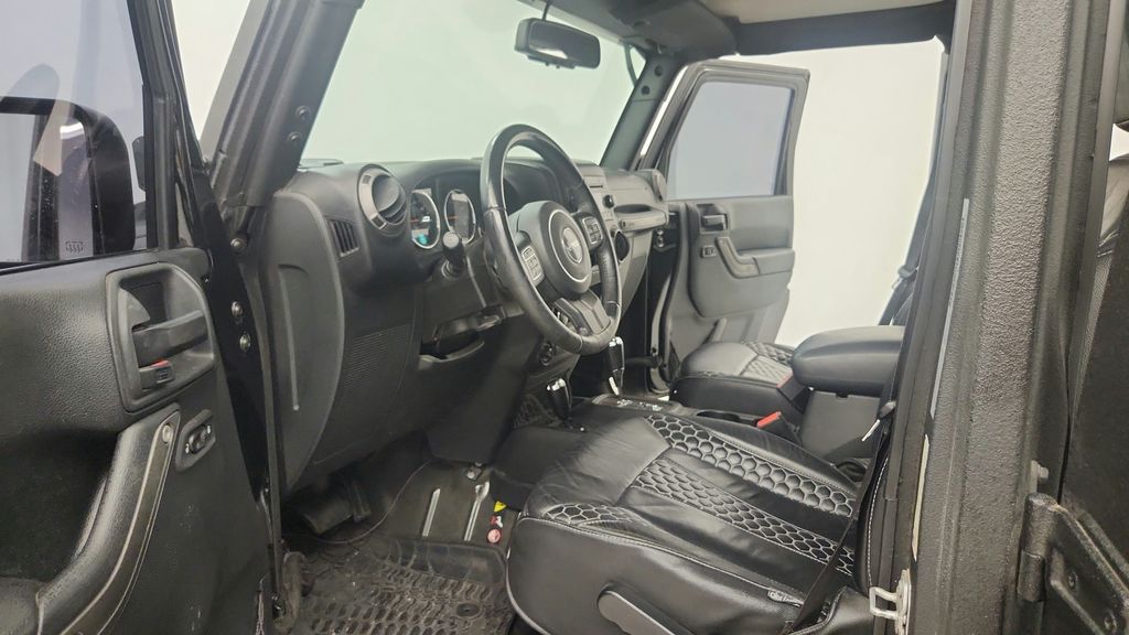 2017 Jeep Wrangler Unlimited Sport S - Photo 34