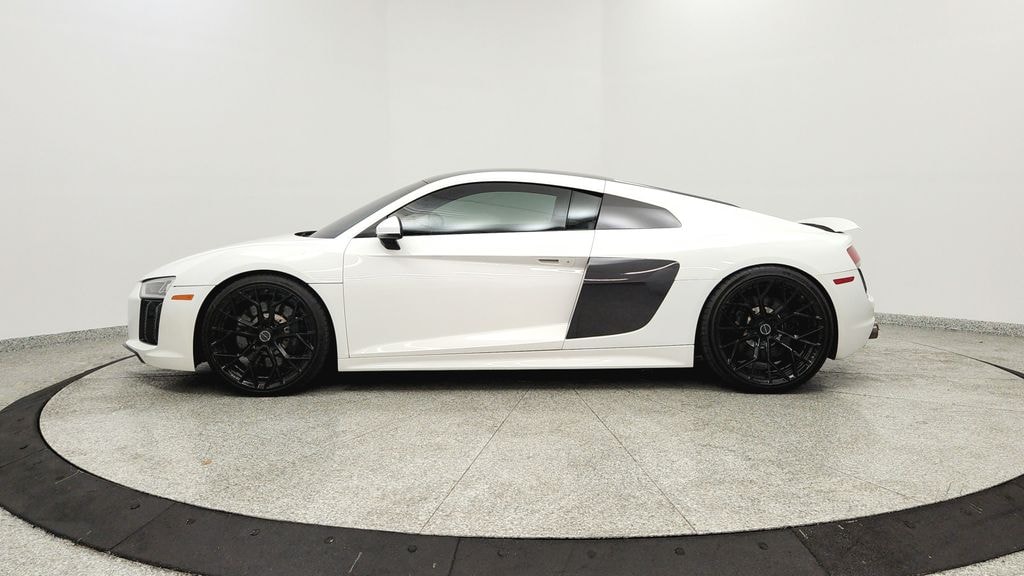 Used 2017 Audi R8 5.2 V10 Coupe