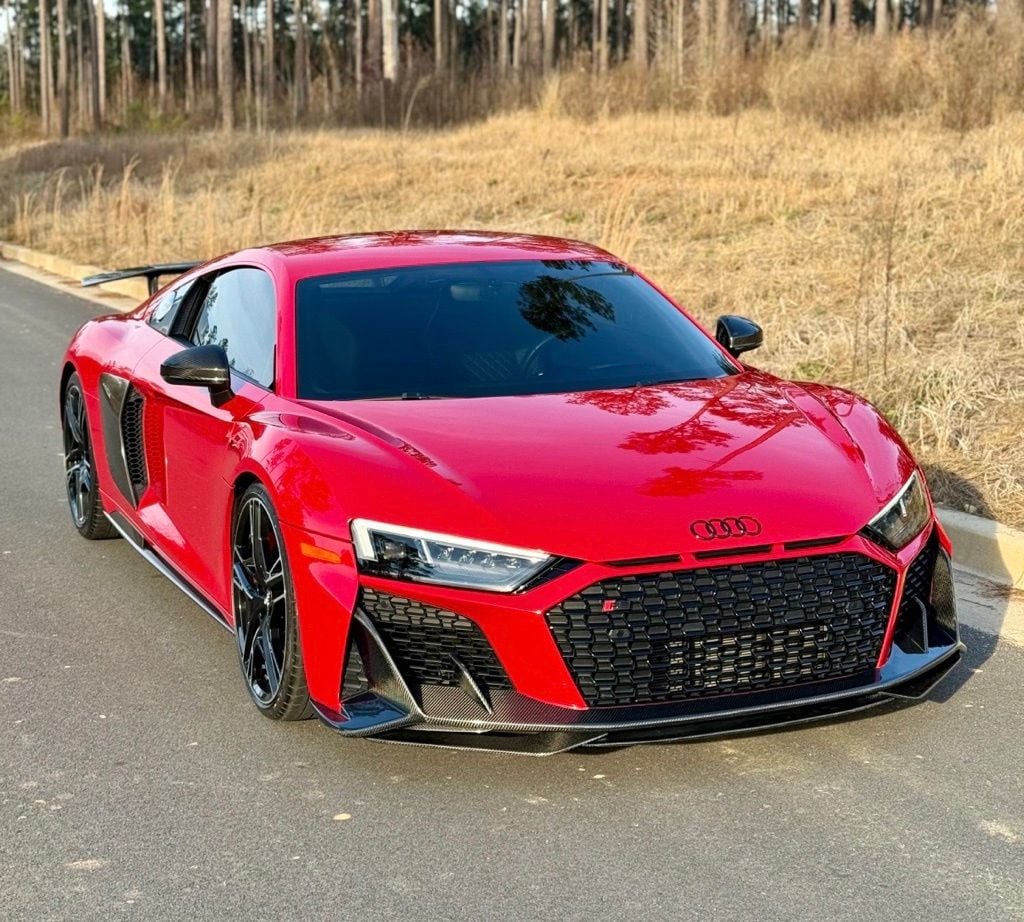 2020 Audi R8 Performance's photo