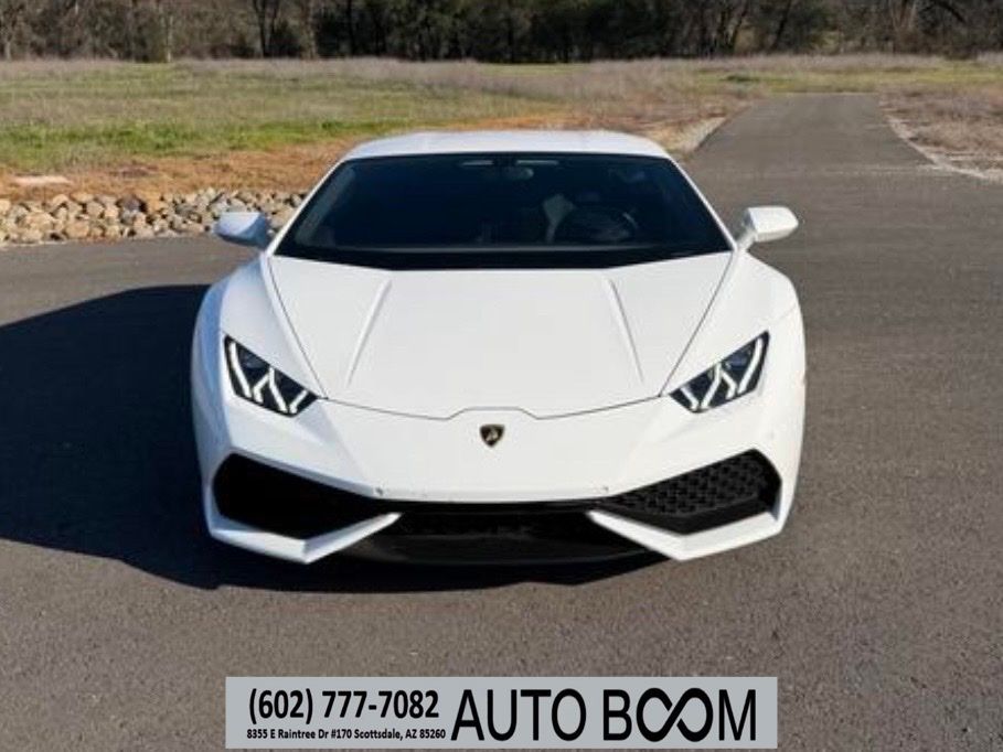 2016 Lamborghini Huracan LP 610-4's photo