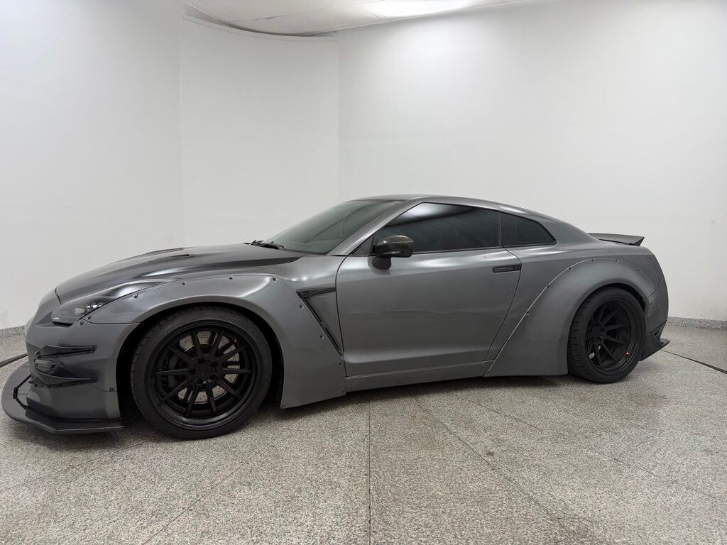 Used 2015 Nissan GT-R Black Edition Coupe