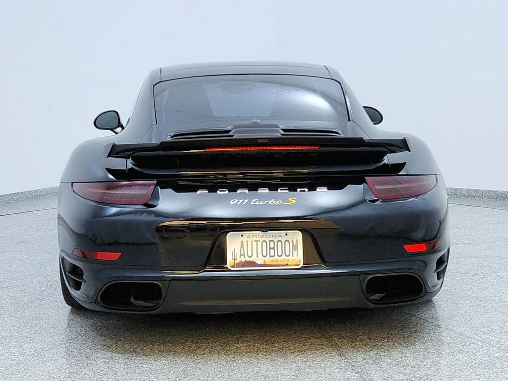 2014 Porsche 911 Turbo S photo 4
