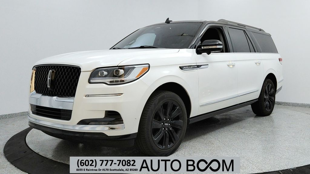 2023 Lincoln Navigator Black Label L's photo