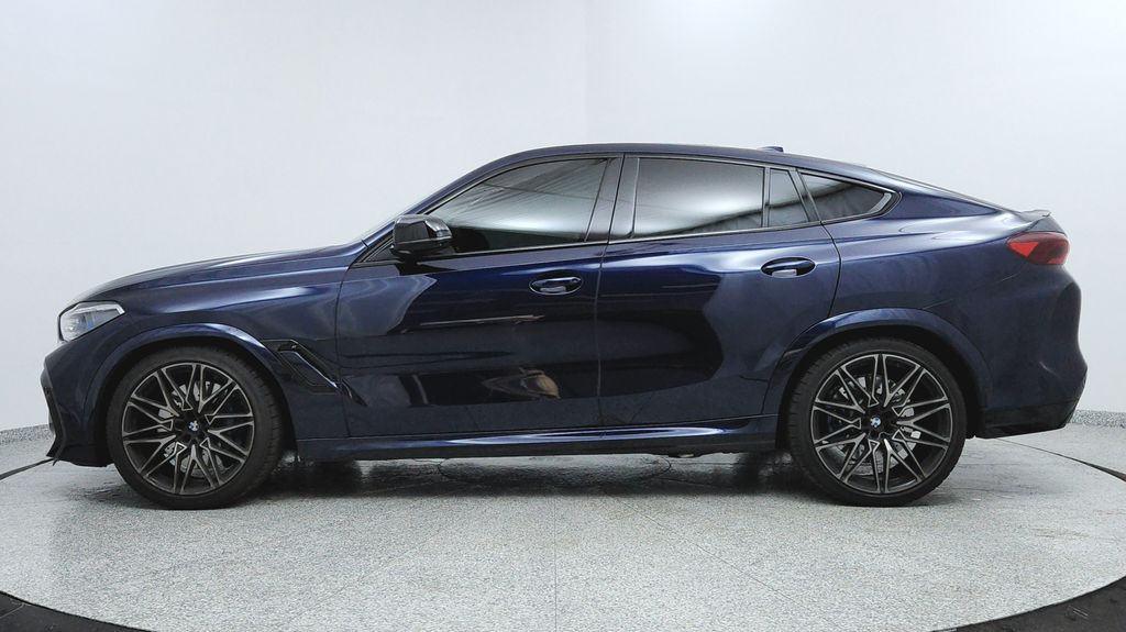 2021 Bmw X6 M photo 2