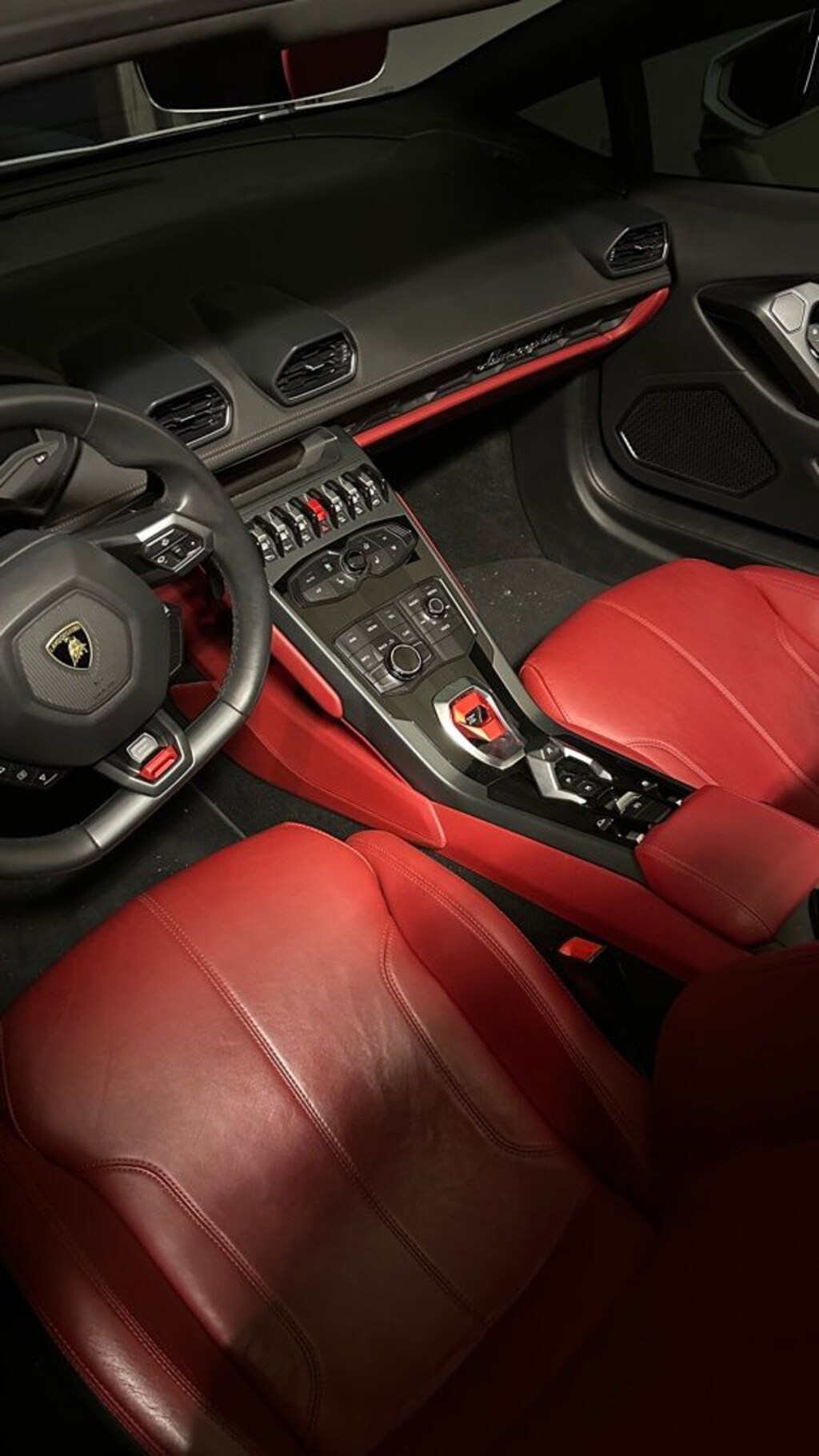 Used 2019 Lamborghini Huracan LP580-2S Convertible