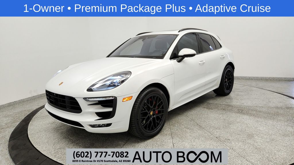 2017 Porsche Macan GTS's photo