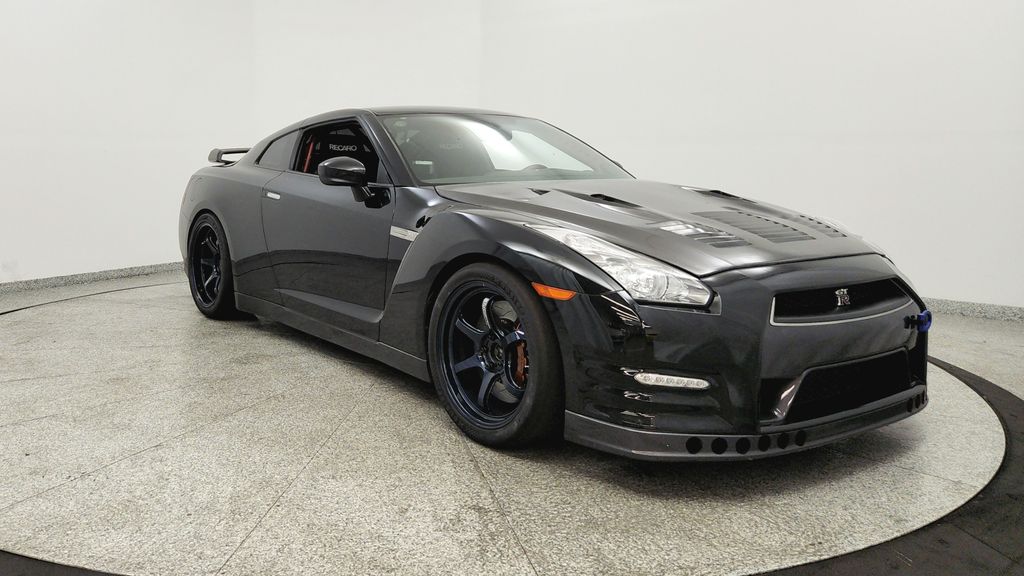 2014 Nissan GT-R Black Edition - Photo 7