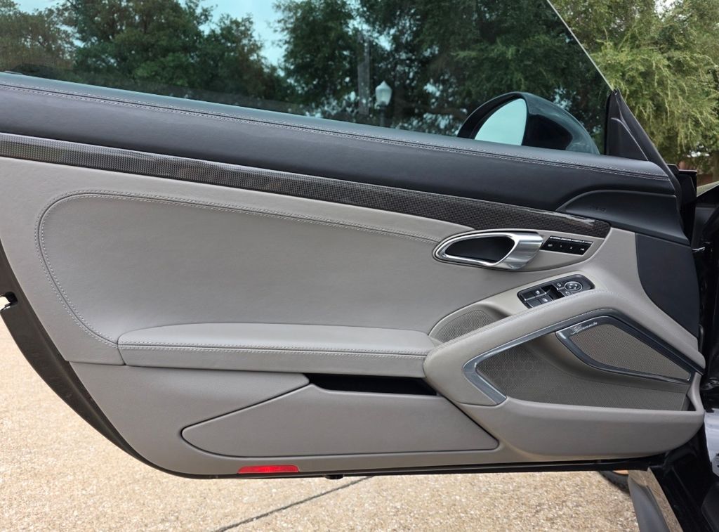 2014 Porsche 911 Turbo S photo 4