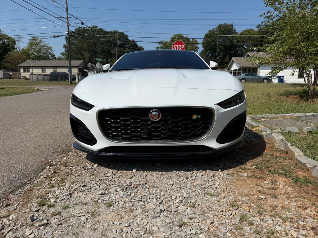 2021 Jaguar F-TYPE R photo 2