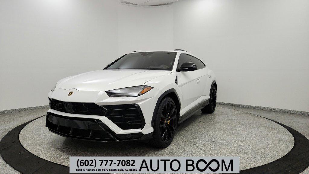 2020 Lamborghini Urus Base