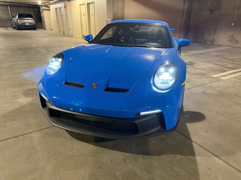 2022 Porsche 911 GT3 Touring photo 2
