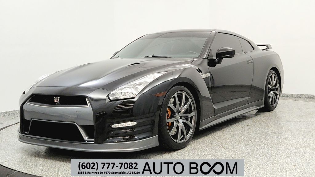 2014 Nissan GT-R