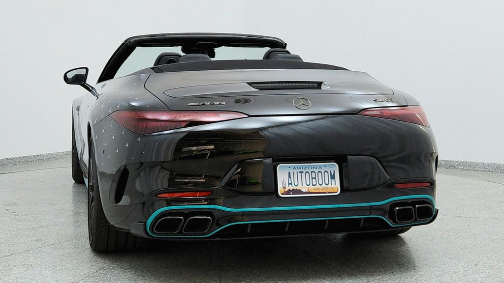 2024 Mercedes Benz SL AMG 63 photo 4
